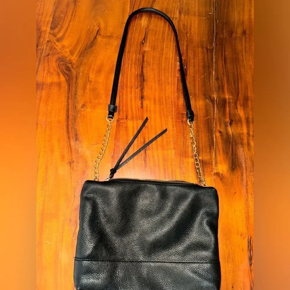 Steve Madden leather crossbody chain/leather handle medium size Purse